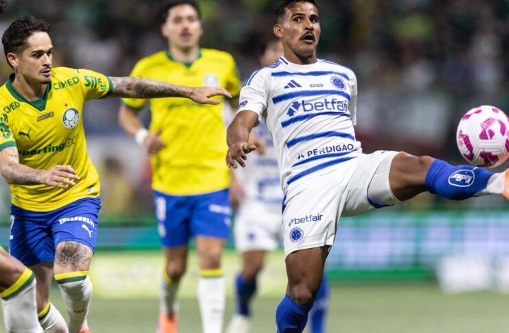 Líder Palmeiras Empata e Mantém Vantagem Mínima Sobre o Flamengo