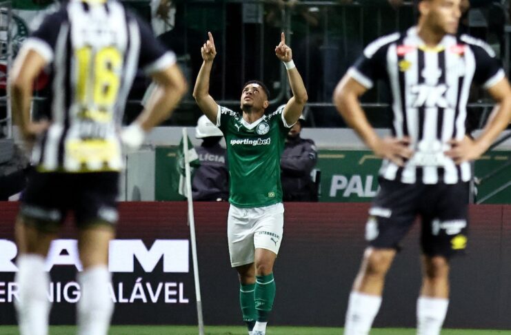 Vitor Roque Brilha e Palmeiras Derruba Santos no Brasileirão