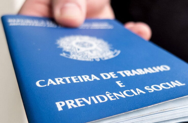 Olímpia Reverte Cenário Negativo e Registra Forte Geração de Empregos em Fevereiro